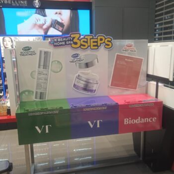 acrylic display stand